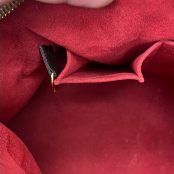 Authentic Louis Vuitton Classic Trevi PM Bag - Picture 9 of 17